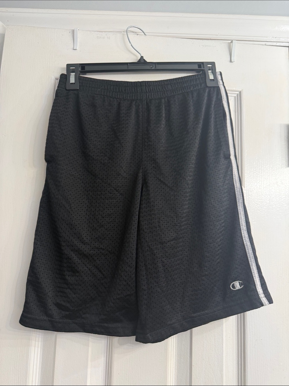 Champion Black Mesh Athletic Shorts with White Side Stripe size L